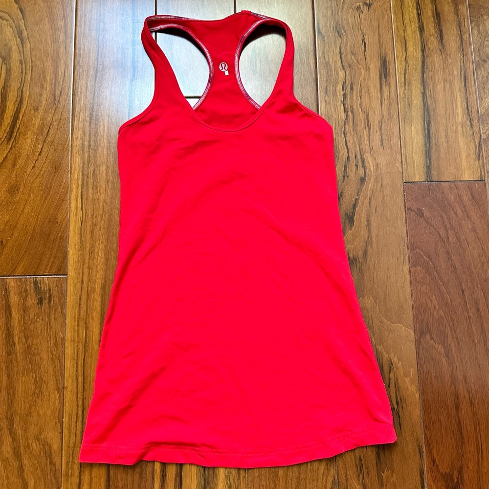Lululemon tank top size 4